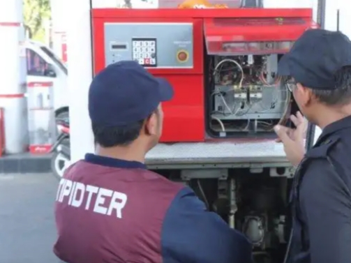 Polisi bersama Diskopindag Indramayu gelar sidak di SPBU