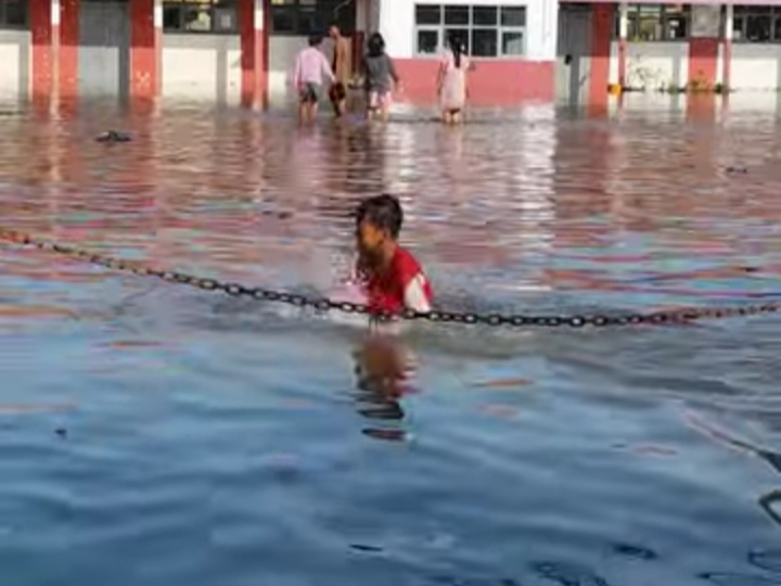 Banjir rob melanda pesisir Indramayu 