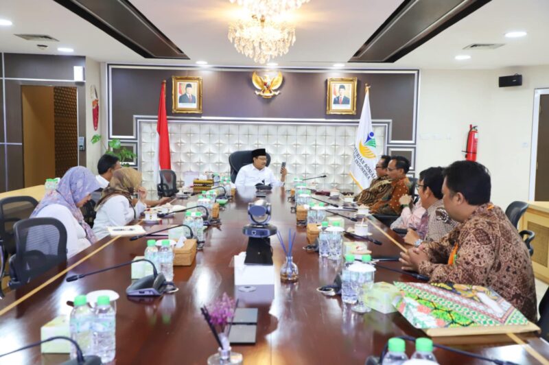 SMSI Pusat Audensi dengan Menteri Sosial Saefullah Yusuf