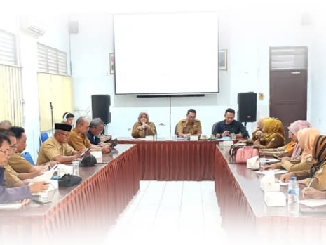 DPMD Kabupaten Indramayu sosialisasi penggunaan dana desa (DD) dan alokasi dana desa (ADD).