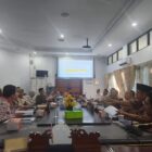 Panitia Khusus (Pansus) 5 DPRD Indramayu membahas rancangan peraturan daerah terkait pemilihan Kuwu serentak 2025, Rabu (7/5/2025)