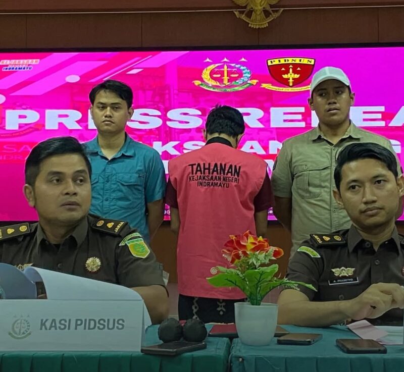 Kejaksaan Negeri (Kejari) Indramayu twtapkan tersangka terhadap AF (36) mantan pegawai bank BUMN, Rabu (9/7/2025)