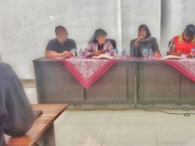 Kecamatan Losarang menggelar pertemuan anatara Kepala Dinas Tenaga Kerja (Disnaker) Indramayu, Kapolsek Losarang, Koramil Losarang, tokoh masyarakat, OKP, hingga perwakilan perusahaan seperti PT WIP dan PT FPJ