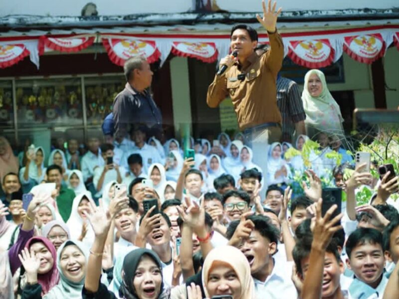 Bupati Lucky Hakim hadir ditengah-tengah masyarakat Indramayu 