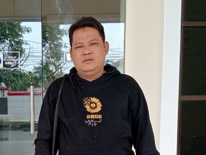 Ketua Yayasan Lembaga Konsultasi Bantuan Hukum (YLKBH) GHAZANFAR, Pahmi Alamsah 