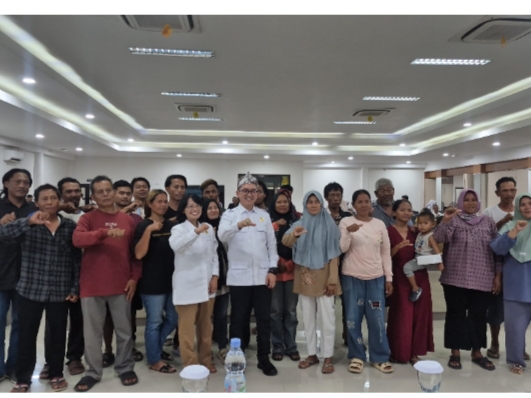 Pemerintah Kabupaten (Pemkab) Indramayu bersama Lembaga Administrasi Negara (LAN) Republik Indonesia meluncurkan Akademi Pengentasan Kemiskinan (APK), Senin (13/10/2025).