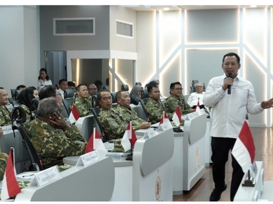 Wakil Ketua KPK Fitroh Rohcahyanto mengingatkan para kepala daerah agar bercermin di balik data 51% kasus korupsi berasal dari pemerintahan daerah