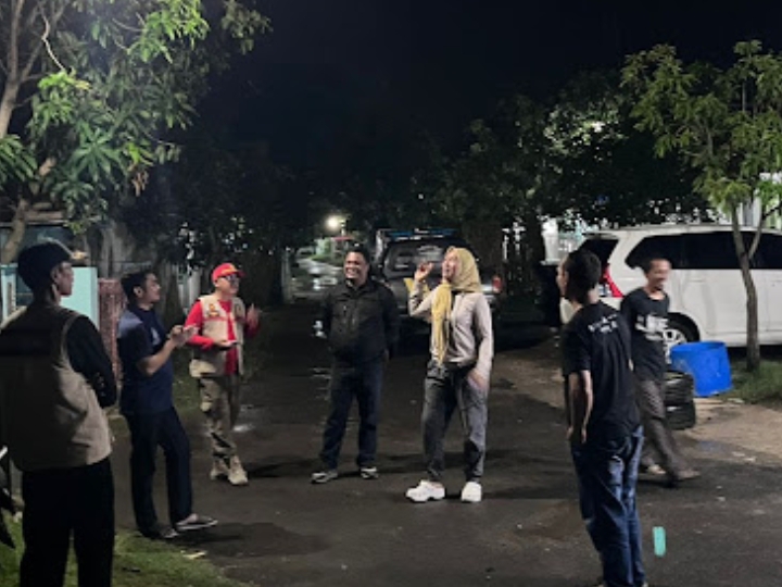 Polsek Indramayu menggelar sambang kamtibmas di Kelurahan Paoman
