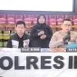 Kapolres Indramayu, AKBP Mochamad Fajar Gemilang, didampingi Kasatreskrim dan Kanit  Tipidter memberikan keterangan pers yang digelar di Mapolres Indramayu,Rabu (15/4/2026).